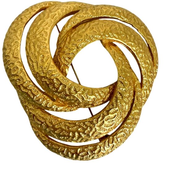 Vintage Signed Christian Dior Textured Gold-Tone Swirl Brooch Pin 80s Elegant - Picture 1 of 8